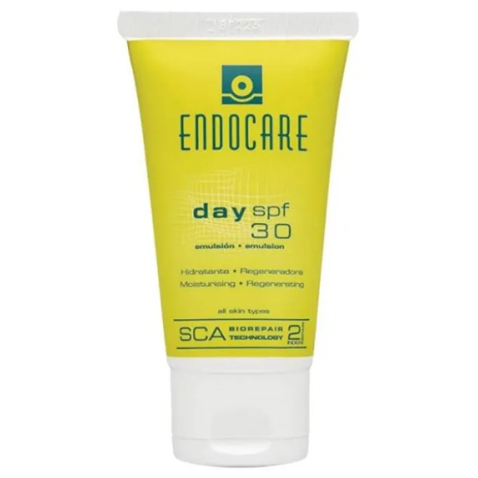 Endocare Day Spf 30 Fluido Viso Idratante Protettivo 40 Ml Idratanti Viso Pelle Normale