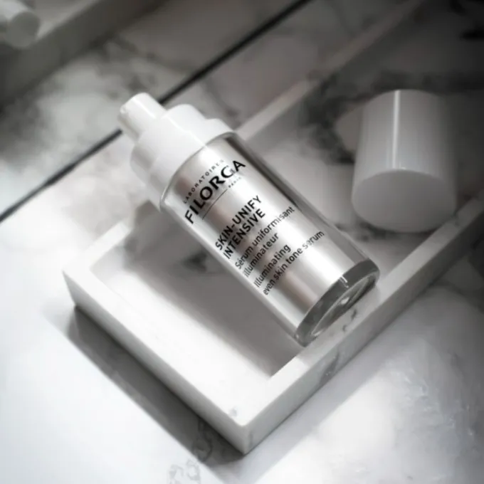 Laboratoire Filorga Skin Unify Intensive Siero Viso Anti-Macchia 30 Ml Schiarenti