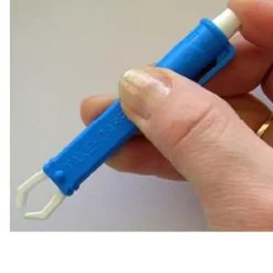 Pinzetta Togli Zecche In Plastica Blister Singolo Strumenti Sanitari